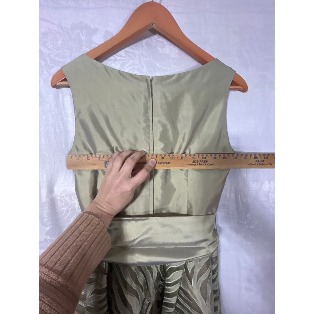 Marisa Baratelli Thai Silk Dress 6 Gold NEW Old Hollywood - Picture 8 of 11